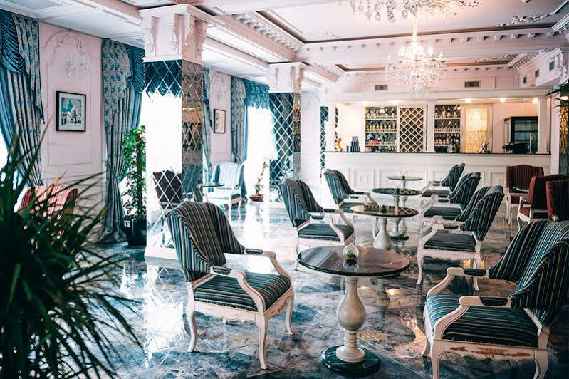 Emerald Suite Hotel Baku Exterior foto